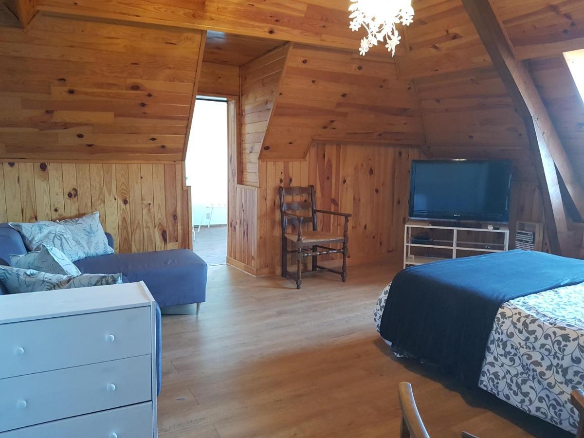 Le Bearn Sous Les Toits Panzió Nay  Kültér fotó
